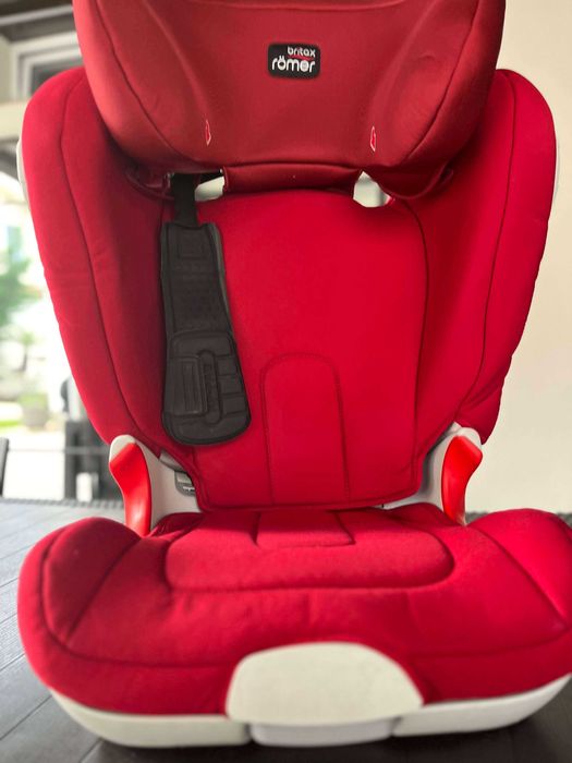 Cadeira Auto Britax Römer KidFix XP SICT- como Nova!
