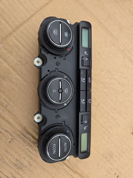 Panel nawiewu klimatyzacji