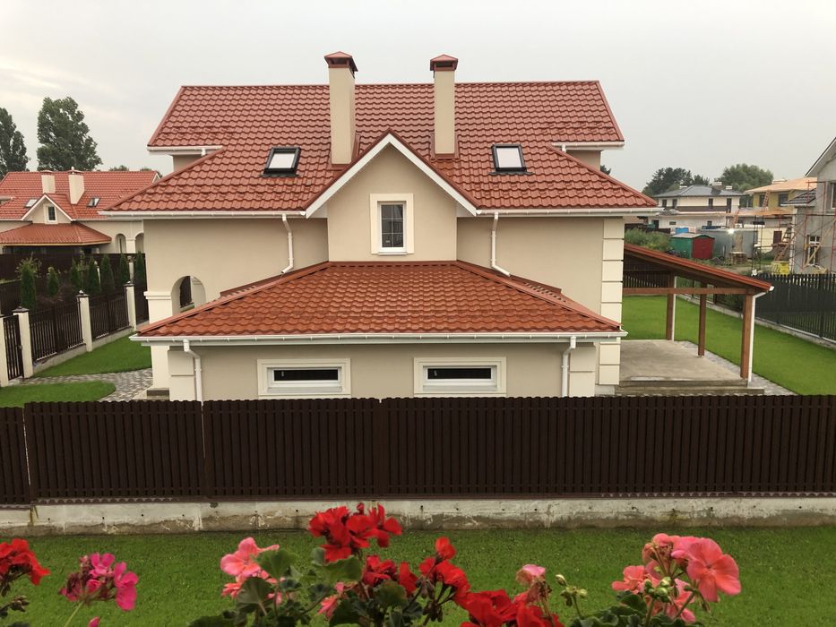 Котеджний Комплекс " Зарічний Гай"