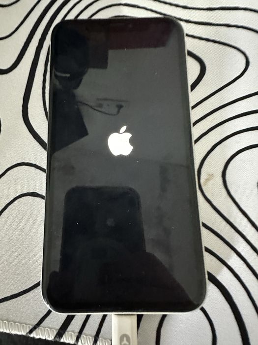 Iphone 11 usado para reparo ou para pecas