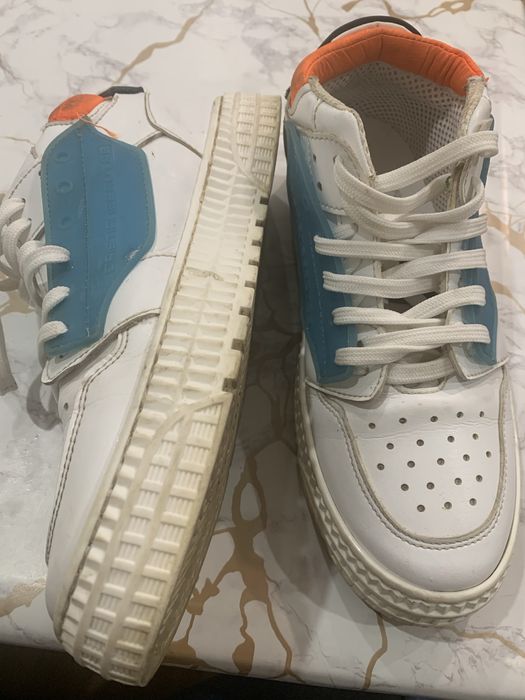 Кросівки 38 розмір