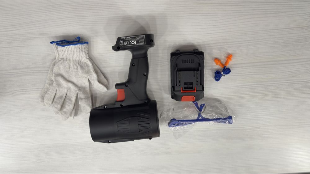 Повітродув, потужний дуже!