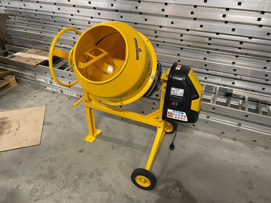 Wynajem Betoniarka wolnospadowa HIGHER 120L 230V 650W 49zł / Doba