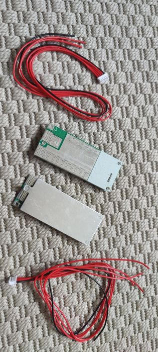 2 uniaddes de BMS 4S LifePo4 100A