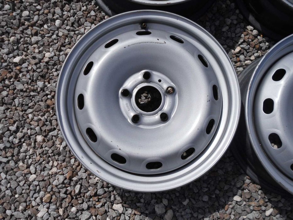 Felgi stalowe 16 5x114,3 et50 Renault Trafic III Opel Vivaro B  Fiat Talento