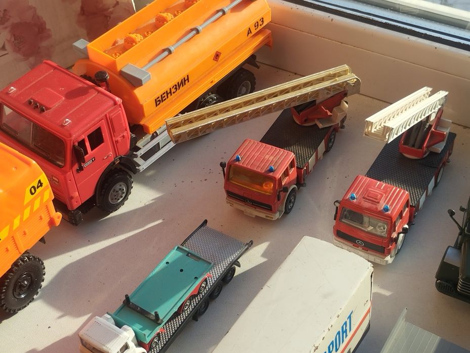 Продам грузовики поштучно КамАЗ  самосвал тягач цена от 100 грн