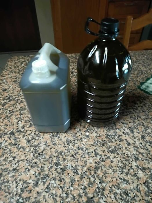 Azeite caseiro da Beira Alta