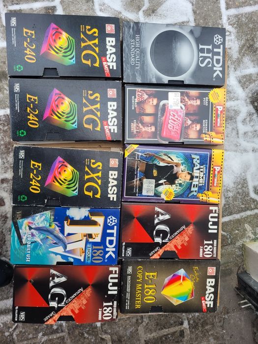 Zestaw pakiet około 50szt video VHS cena za całość