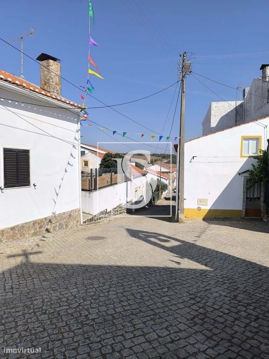 Moradia em Tostão Vila velha de Rodão