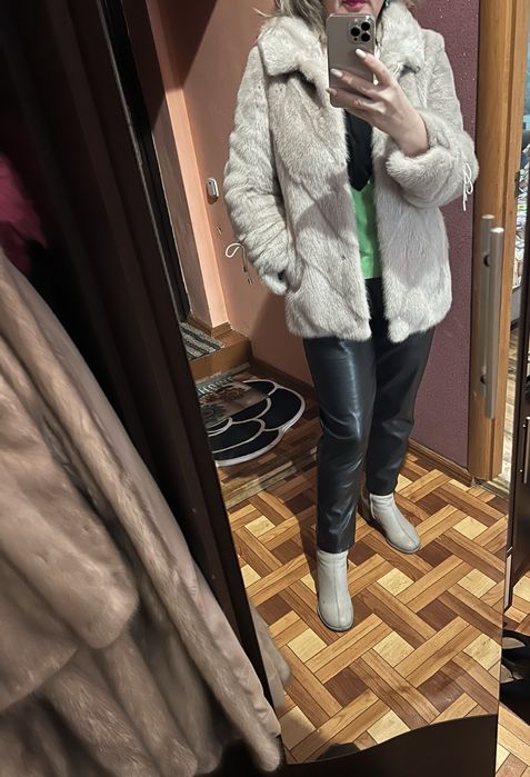 Шикарна норкова шубка-автоледі в новому стані , 48 р, капюшон кобра ,