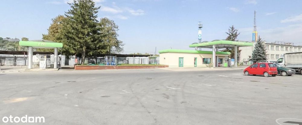 Do wynajęcia Plac wraz z budynkiem usługowo-handlowy – Stacja Paliw