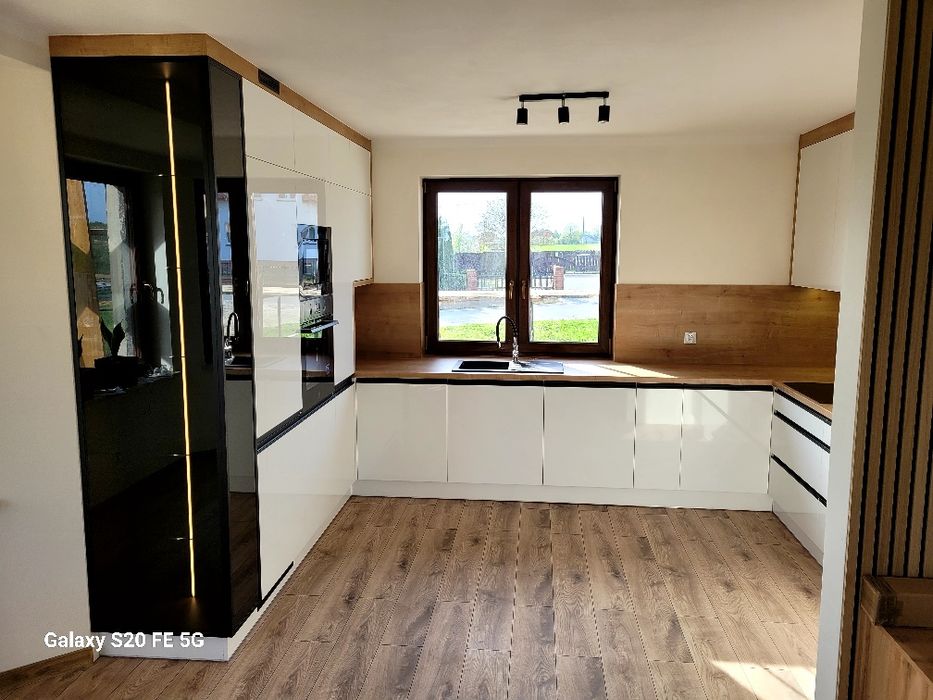 Meble kuchenne na wymiar,szkło do kuchni