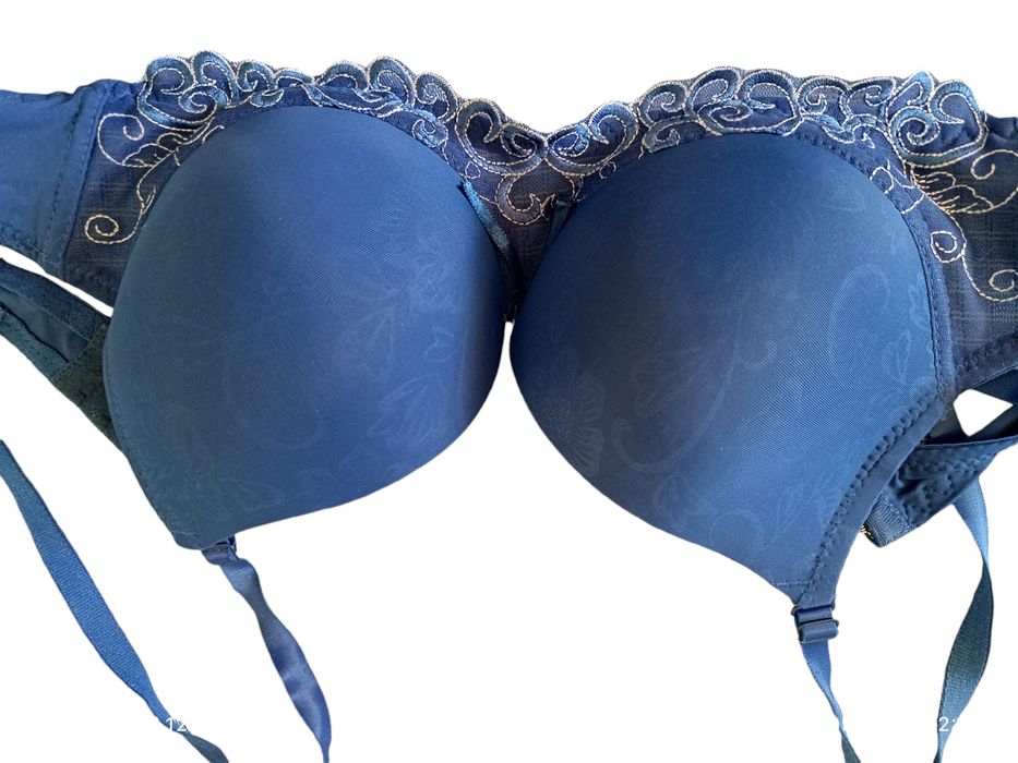 Бюстгальтер 85В.