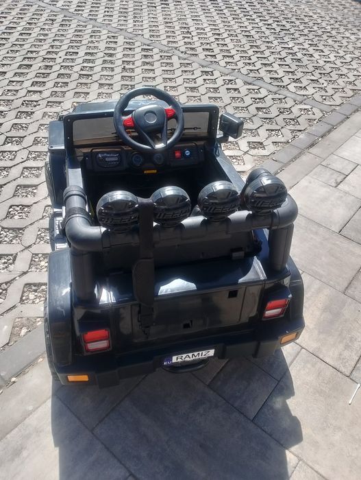 Auto na akumulator