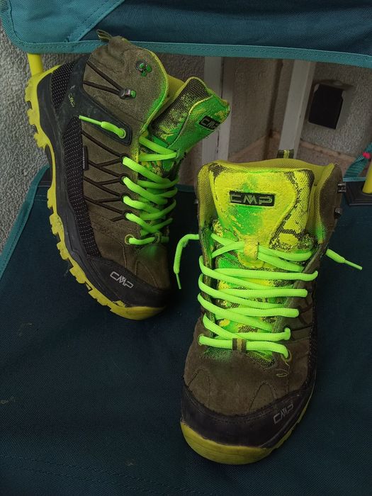 Botas Verdes montanhismo hippie CMP
