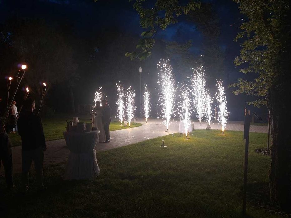FotoMagnesy | Fotobudka | Taniec w chmurach | Kolorowe dymy | ISKRY