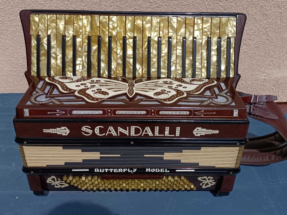 Akordeon Scandalli