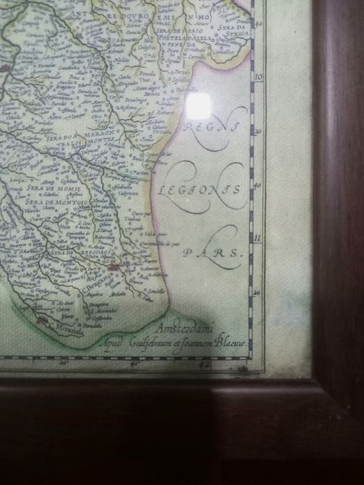 Mapa antigo de Portugal-J. JANSSONIUS / F. ÁLVARO SECO