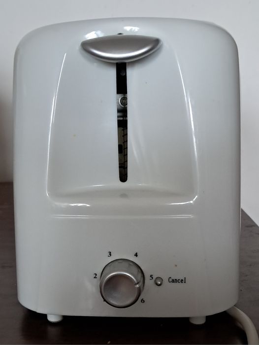 Тостер Magio MG-273