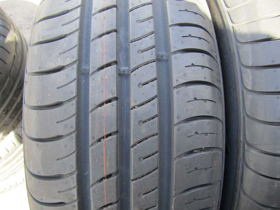 215/60R15 Kumho EcoWing ES01 2szt Nieużywane 94V 2021R