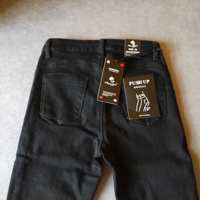 Spodnie damskie ocieplane r. 27