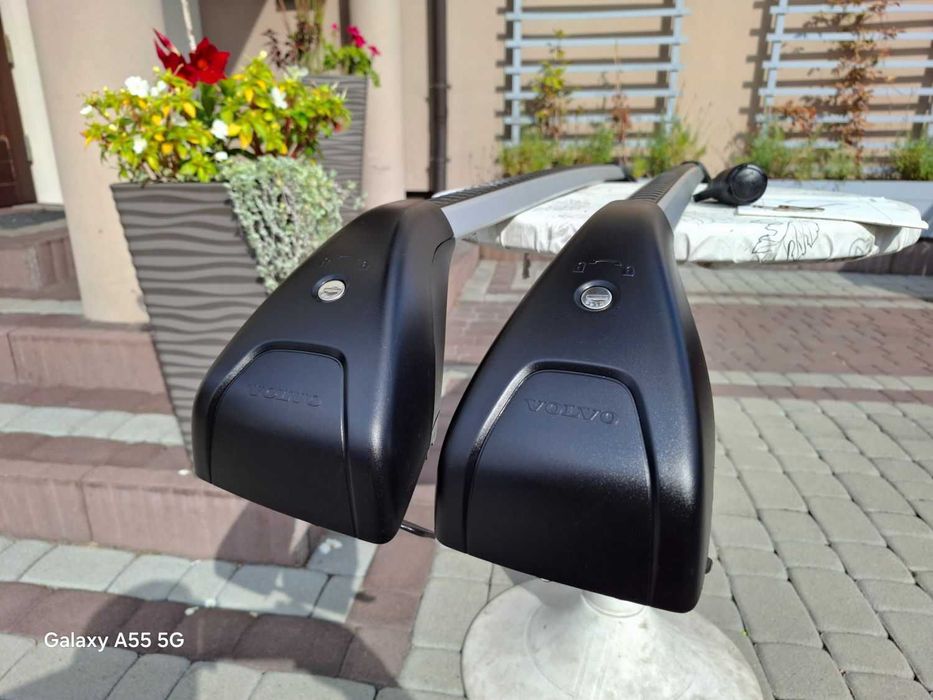 Oryginalny Bagażnik Dachowy Volvo V60 Bez Relingów Belki Thule