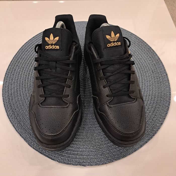 Оригінал! Кросівки Adidas (38.5)-(39)