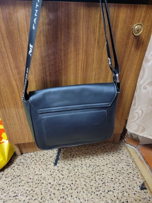 Продам женские сумки