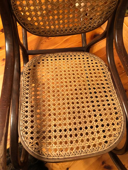 Fotel bujany dziecięcy