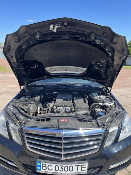 Mercedes Benz w212 2011рік