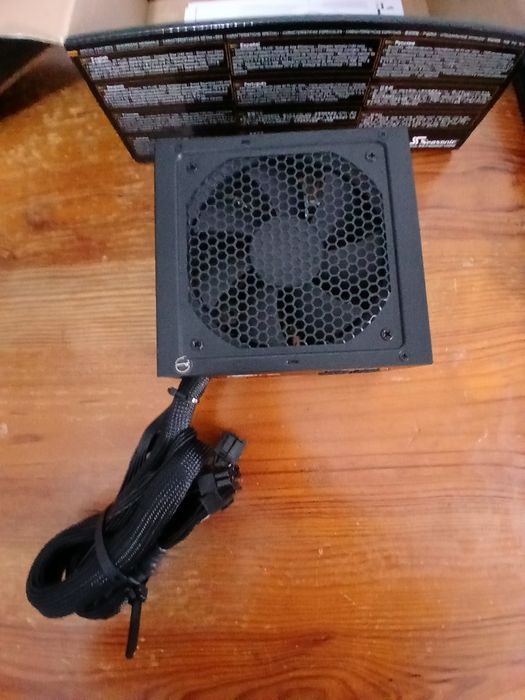 Fonte Alimentação Seasonic CORE GM-650 650W 80 Plus Gold GARANTIA