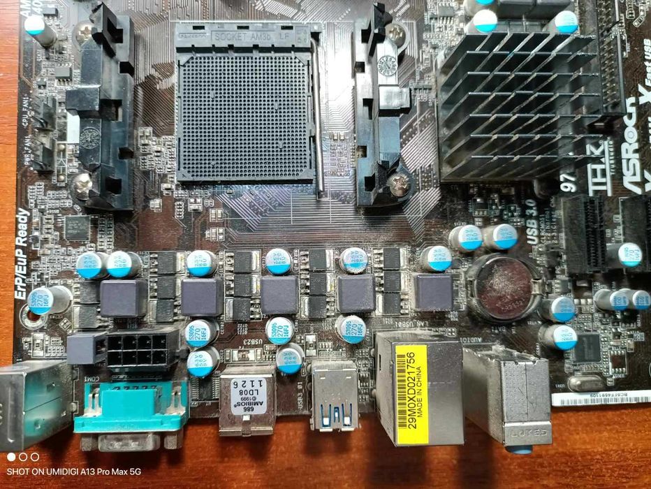 Материнська плата ASRock 970DE3/U3S3 (sAM3+, AMD 770, PCI-Ex16).