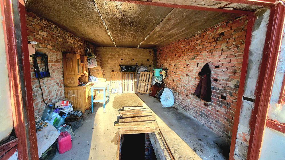 Продам гараж, поруч з Метро, кооператив "Олімпійський" (Восход")