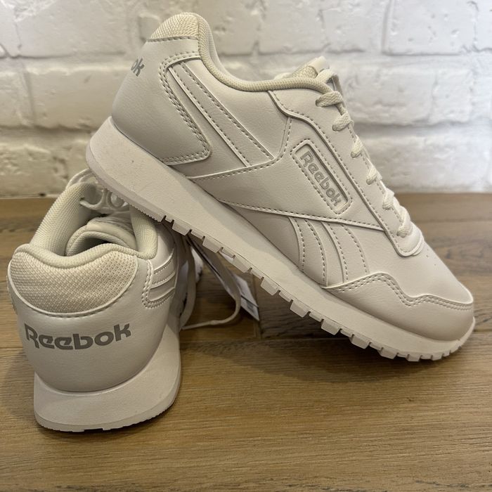 REEBOK. Жіночі кросівки. Оригінал. Нові. Розмір 37.