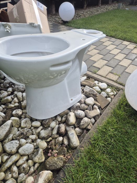 Misa klozetowa WC Cersanit dolnopłuk umywalka