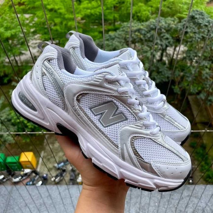 New Balance NB MR530 AD Srebrny r.38