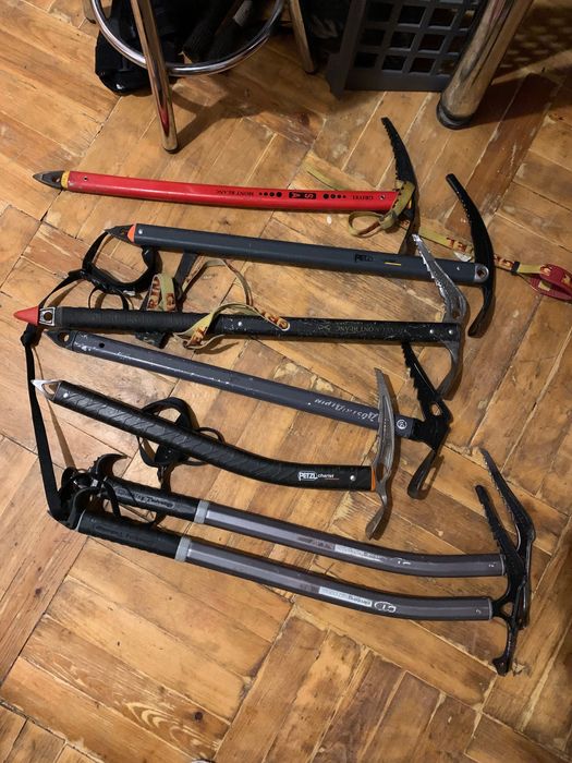 Прокат рюкзаки трекінгові палиці пальники туристичне снаряжение оренда ...