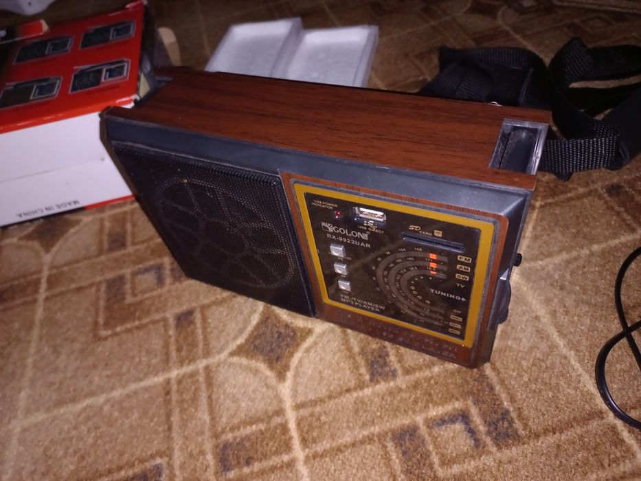 Радіоприймач з USB