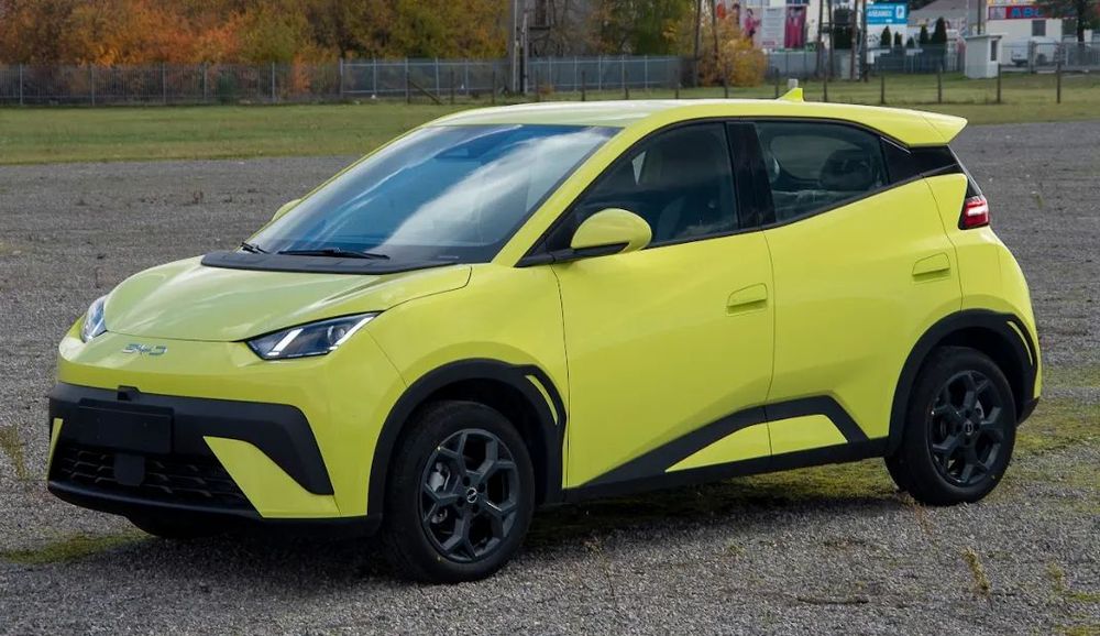 BYD Dolphin Surf BYD DOLPHIN SURF w wersji Boost – kompaktowy elektryk dostępny od ręki