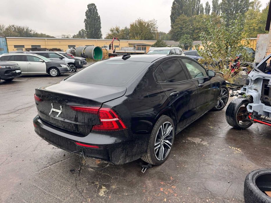 Дверь передня / задня права volvo s60 3 III 2019 2020 2021 2023 2024 двері разборка шпрот