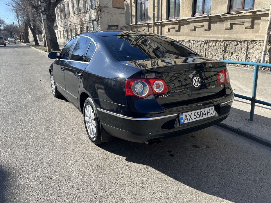 Продам полностью рабочий автомобиль