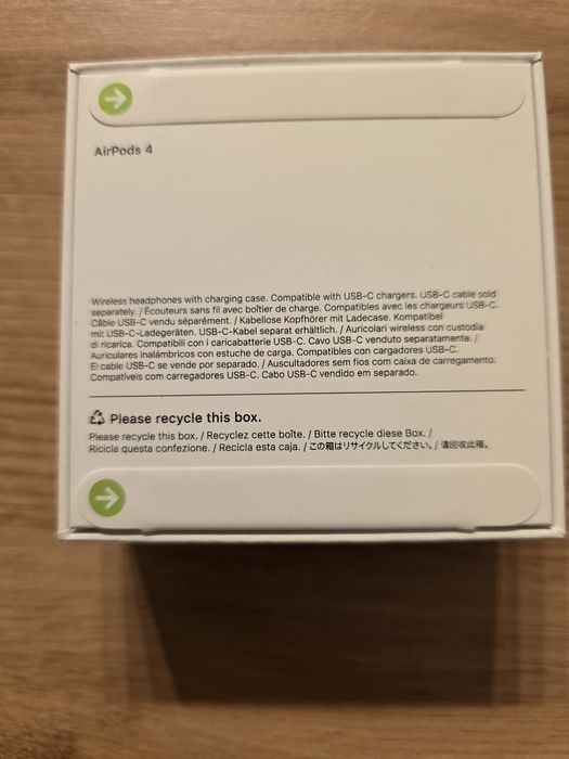 Słuchawki dousznevAirPods 4