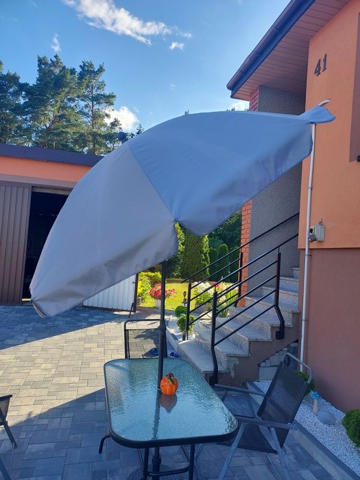 Parasol ogrodowy 2m