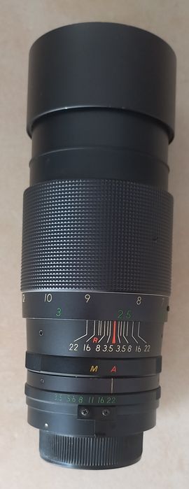 Objetiva de máquina fotográfica antiga