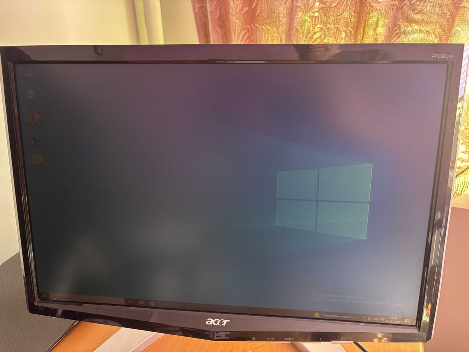 monitor Acer P191W uszkodzony