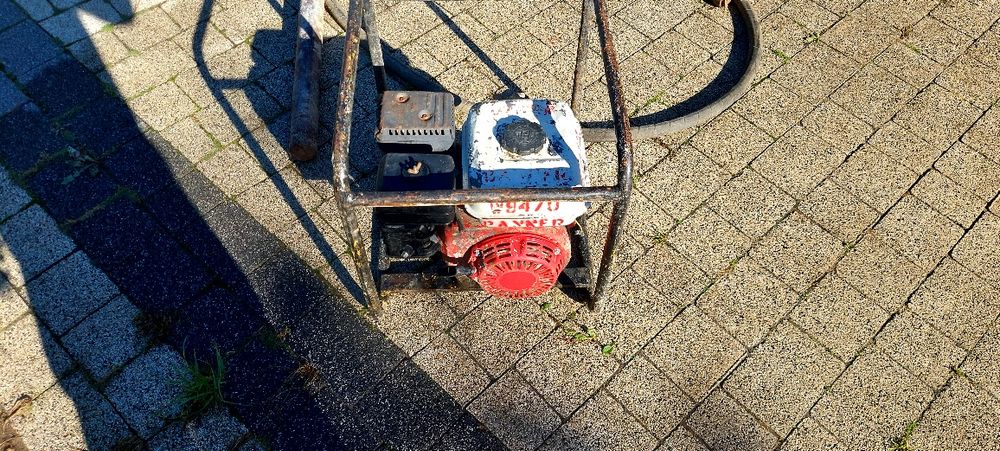 Buława do betonu wacker honda