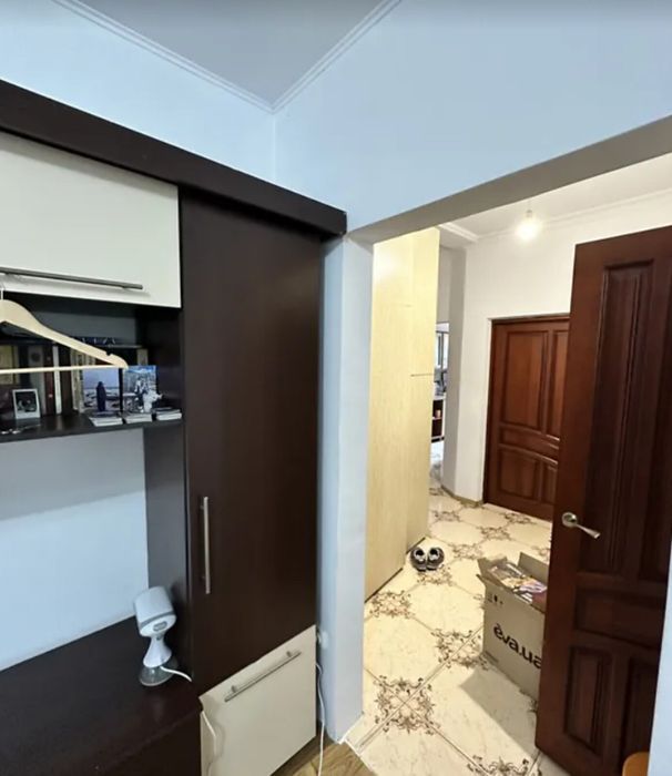 Продаж 3к квартири 72 кв. м на вул. Академіка Студинського