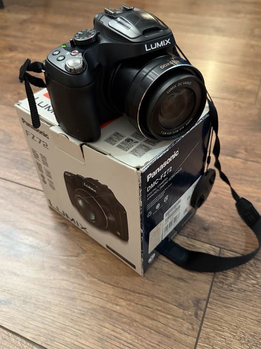 Фотоапарат Panasonic Lumix DMC-FZ72