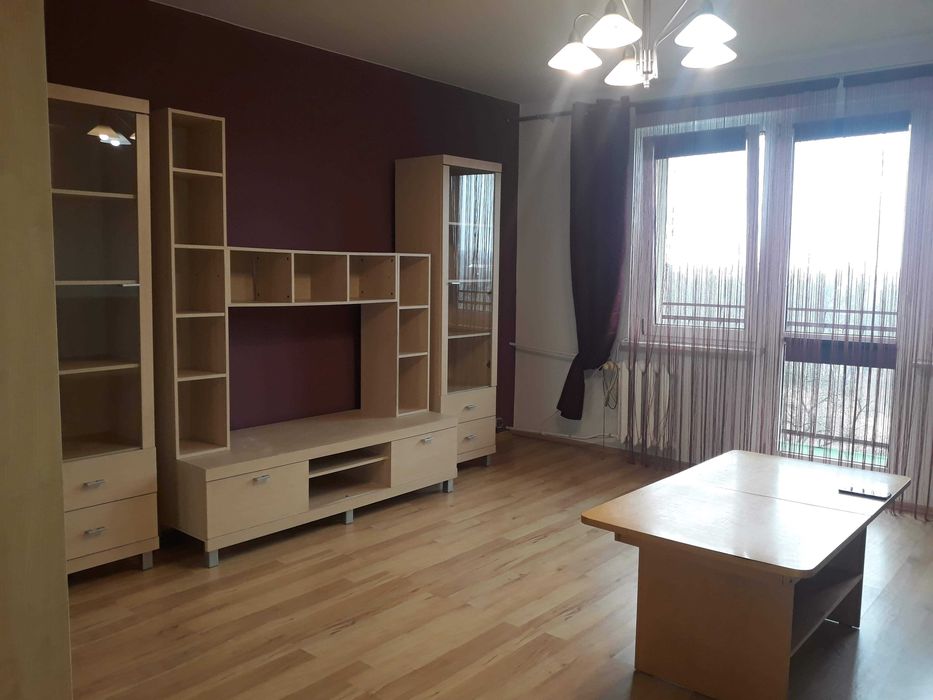 wynajmę mieszkanie w bloku 50 m2 w Piotrkowie Trybunalskim