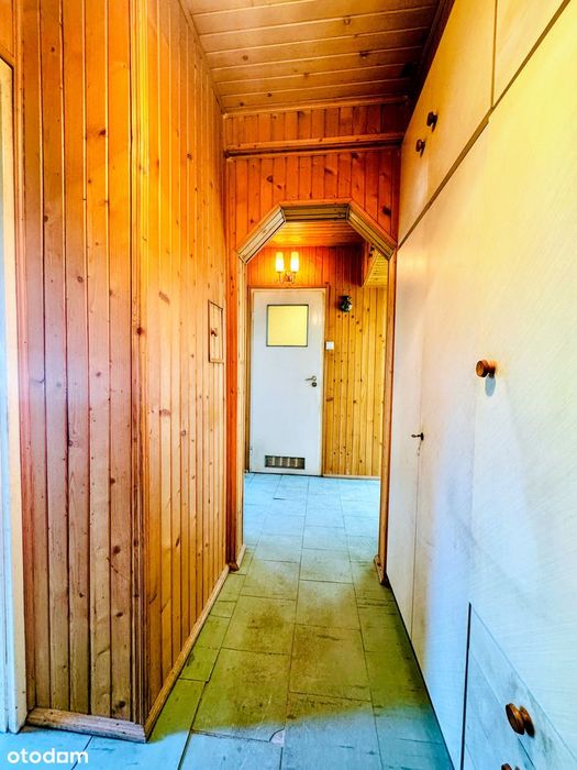 Karolew | M3 rozkładowe 2 pokoje, loggia, cicha okolica | NOWE OKNA